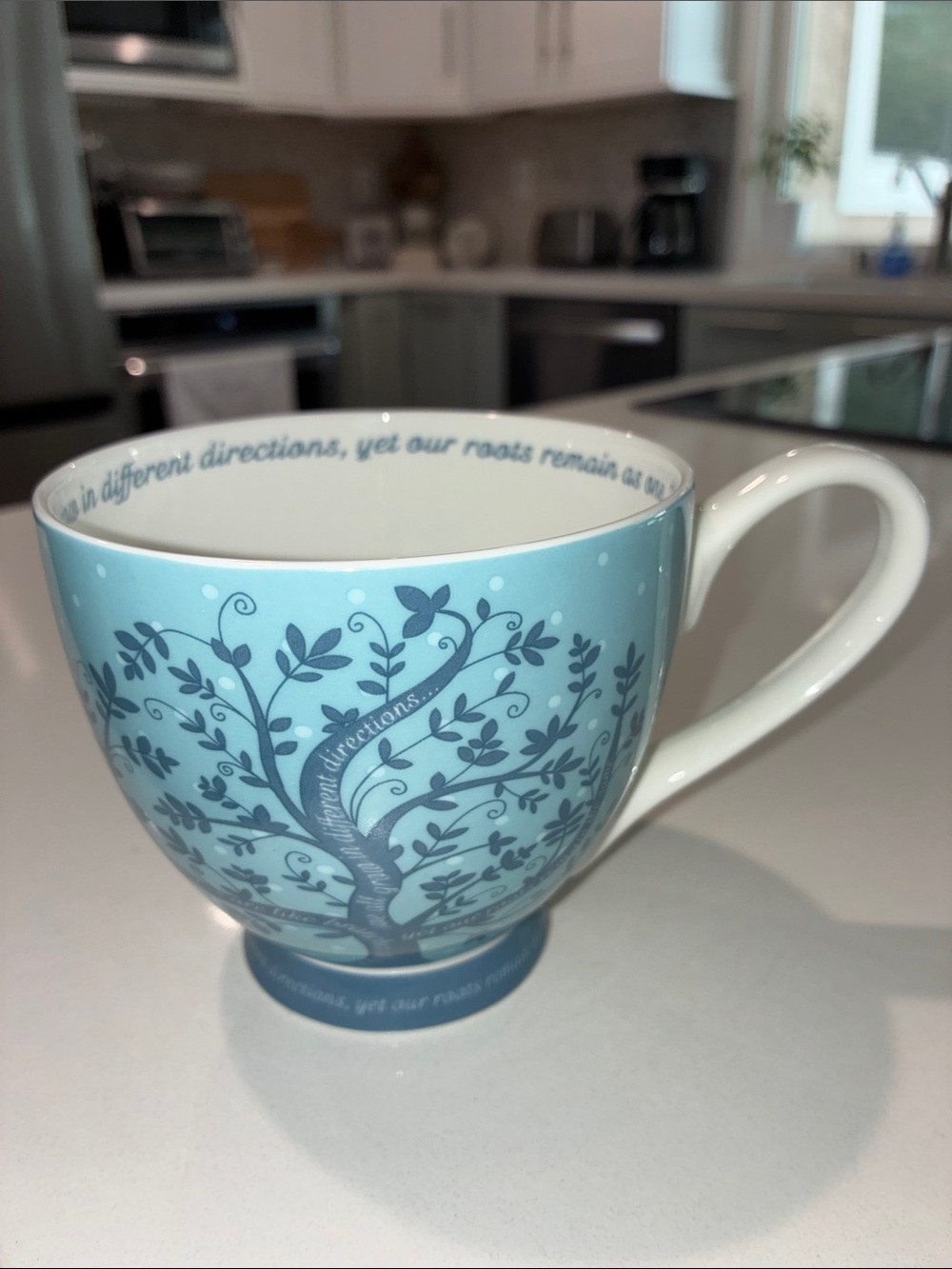 PORTOBELLO BY INSPIRE Like New Blue & White Tree-Pattern Bone China Drink Mug.